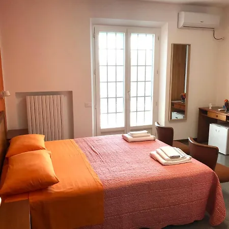 Oak Tree 114 Castelfidardo